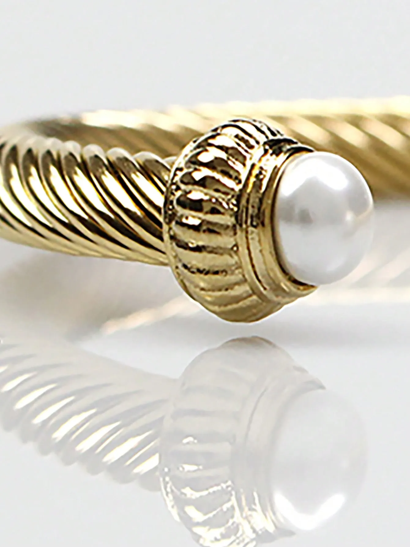Brilliant 18k Gold Plated European Bangle