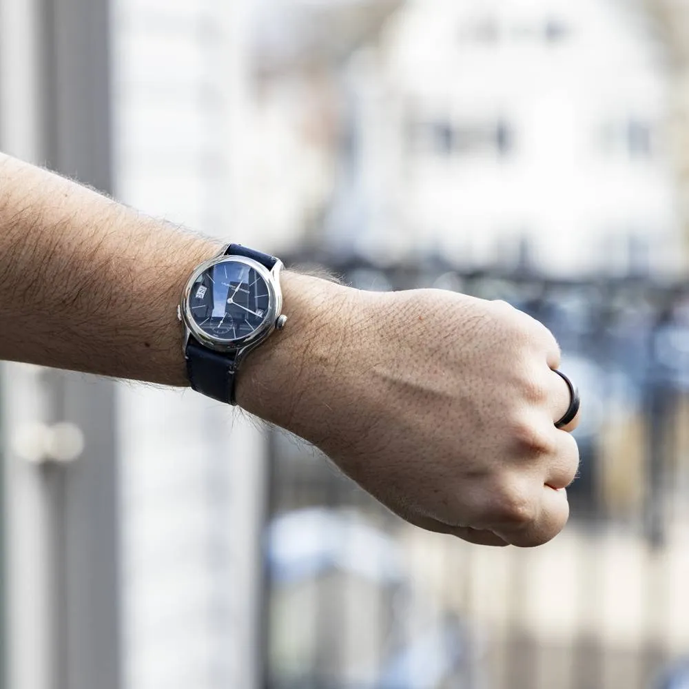 Classic Traveller Blue Meteorite Dial LCF007.T1.MG1.1TT