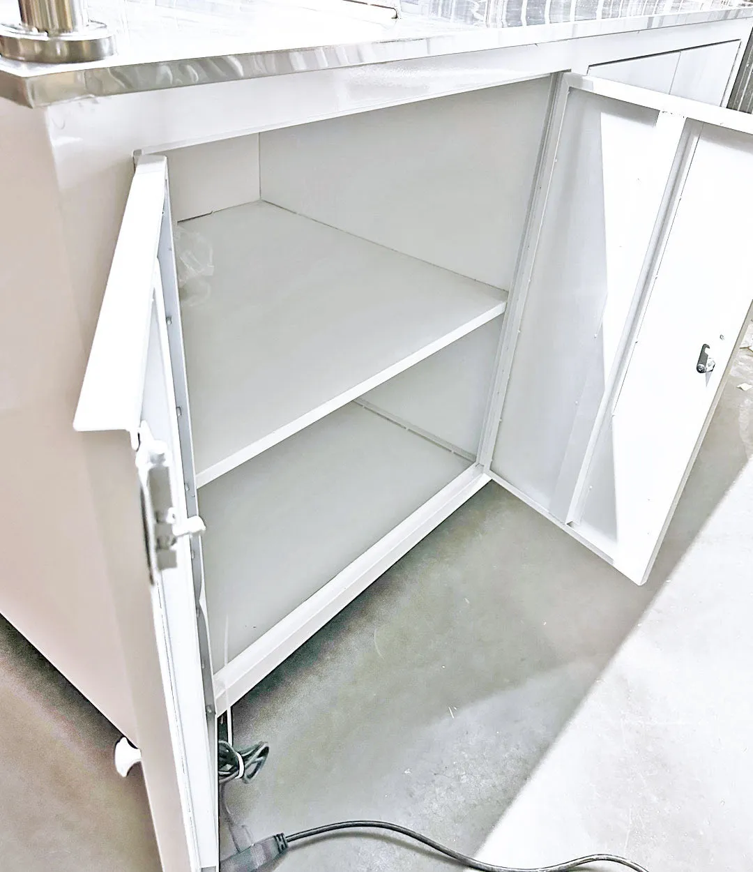 Fully Branded Custom Mobile Cart for Mini Donuts, Hot Dogs, Tacos, Churros, Pizza & More | Free Delivery Across Canada and the USA | Cart Model MPF-XT By Masterpiece Foods | 🍁 Built in Canada