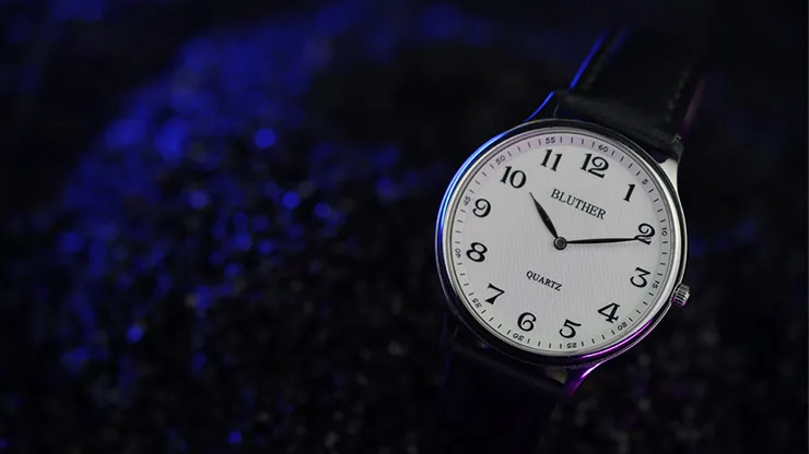 Infinity Watch V3 - Silver Case White Dial / PEN Version (Gimmick and Online Instructions) by Bluether Magic