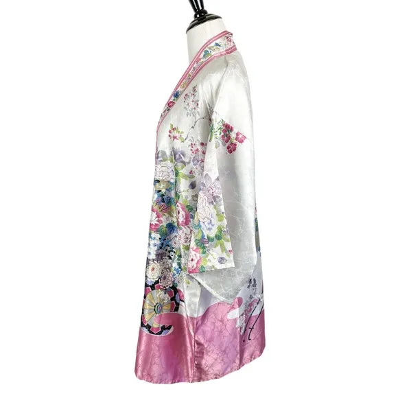 Lady Japanese Elegant Kimono Dress with Oriental Flower Buggy Made in Japan