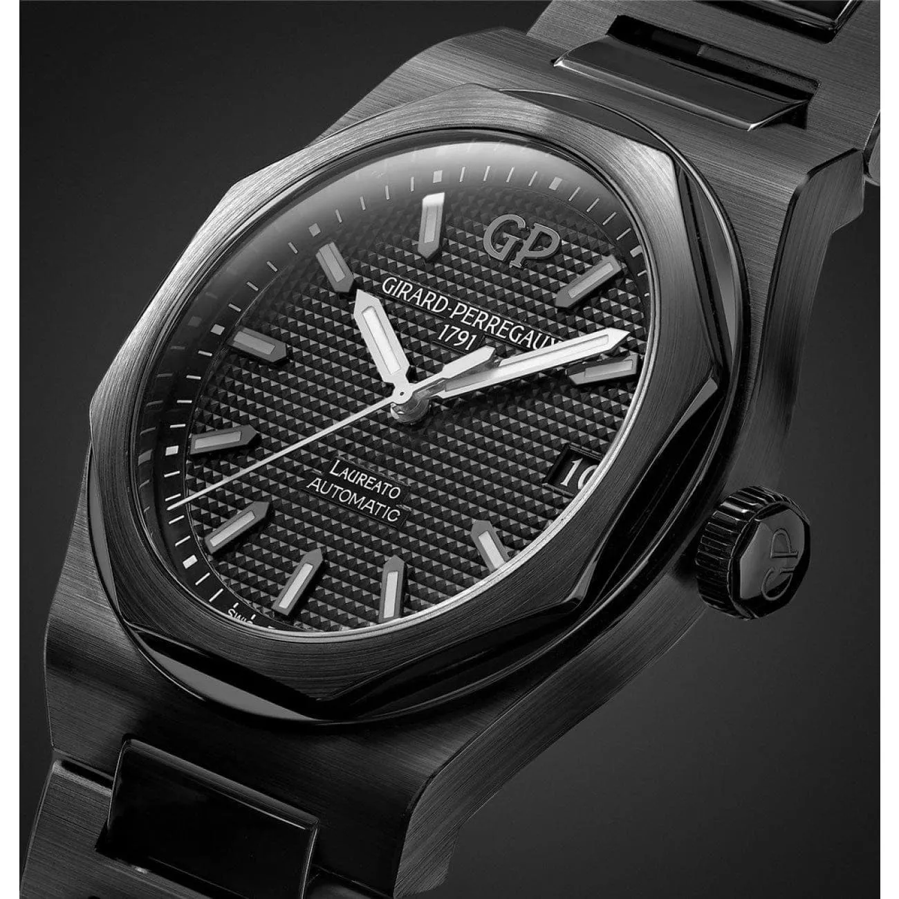 Laureato 42 mm Ceramic