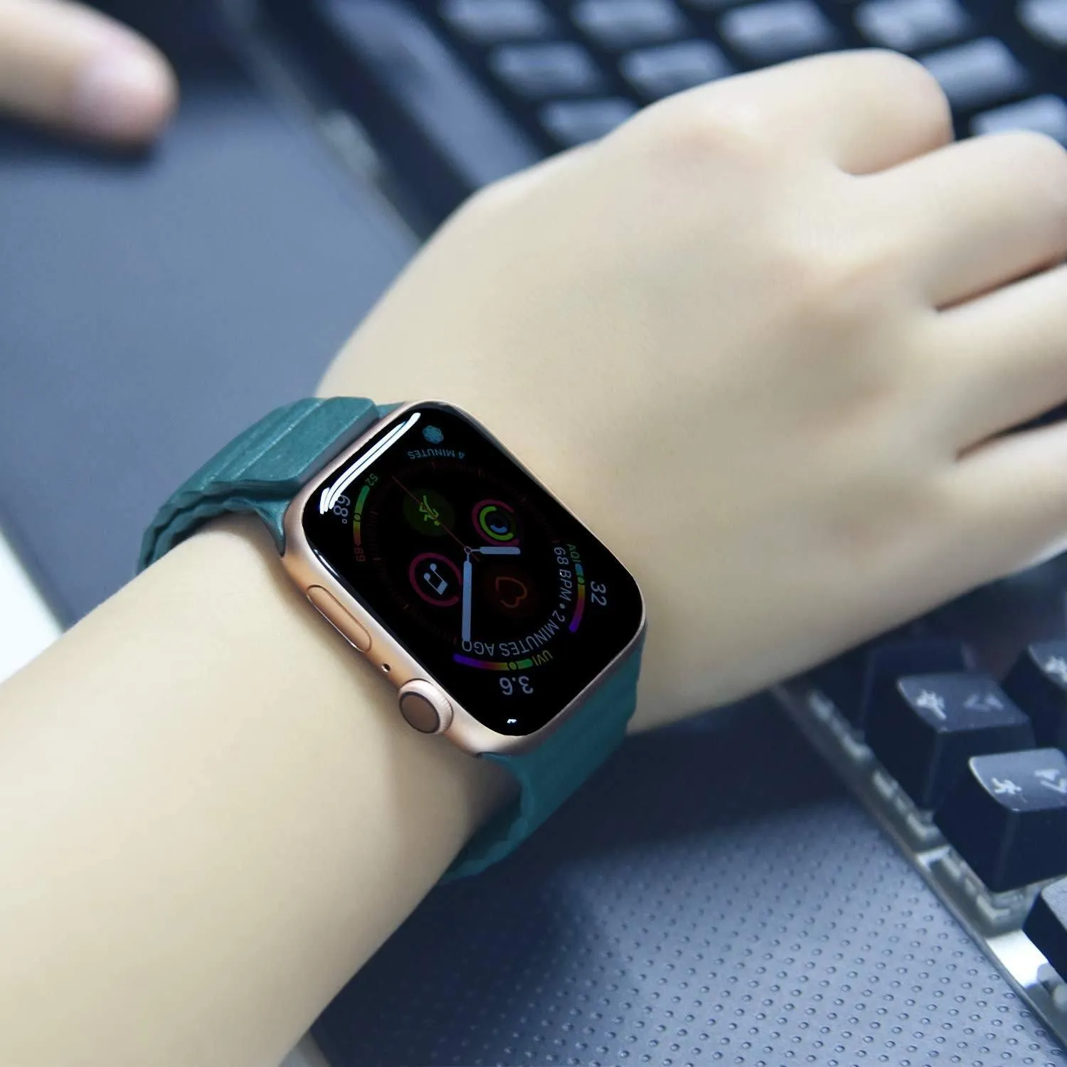 Magnetic | Leather Watch Band for Apple Watch ®