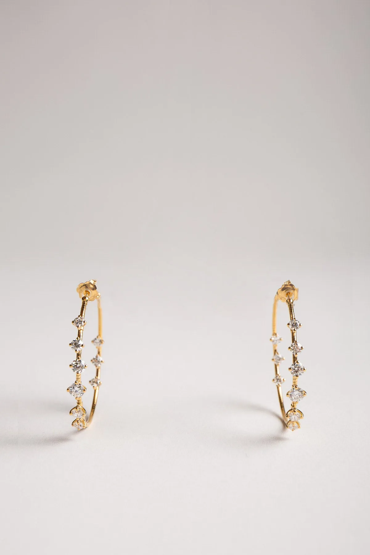 MATTIA CIELO | YELLOW GOLD DIAMOND HOOP EARRINGS