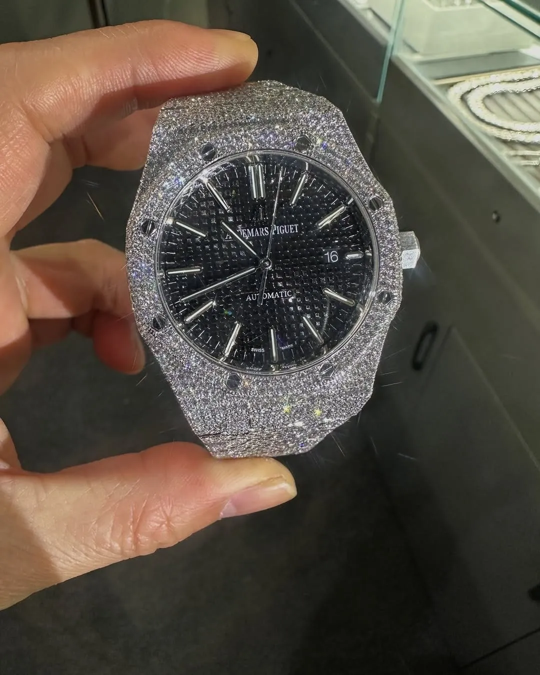 MOISSANITE AP WATCH | AUDEMARS PIGUET ROYALOAK BUSTDOWN W 260