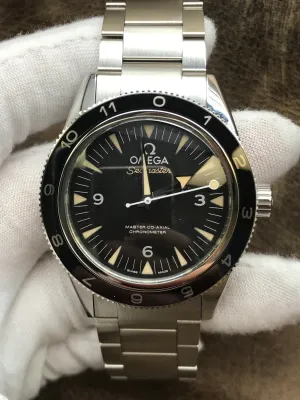 Omega Seamaster 300 L.E James Bond SPECTRE Limited Edition 233.32.41.21.01.001 Black Dial Automatic  Men's Watch