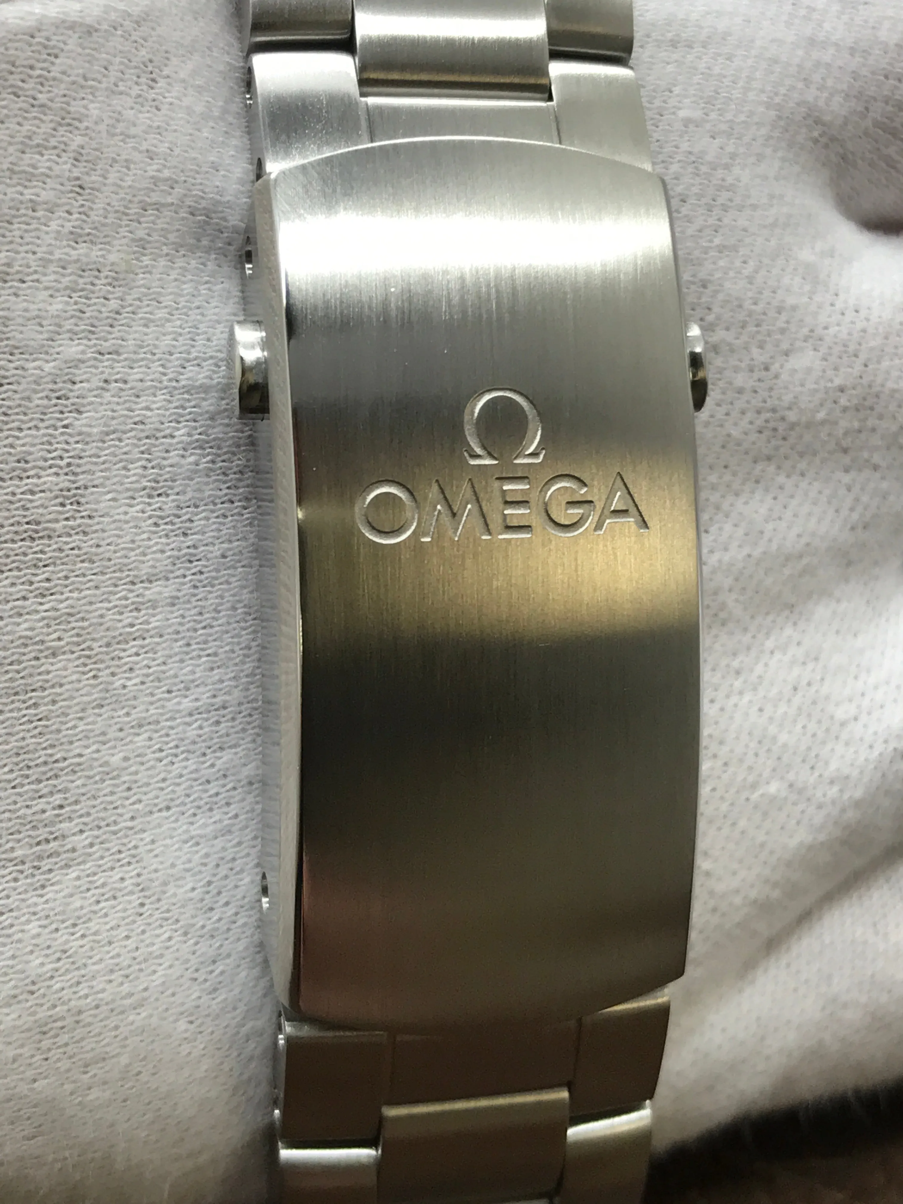 Omega Seamaster Planet Ocean Chronograph Orange Ceramic Bezel 215.30.46.51.99.001 Grey Dial Automatic Men's Watch