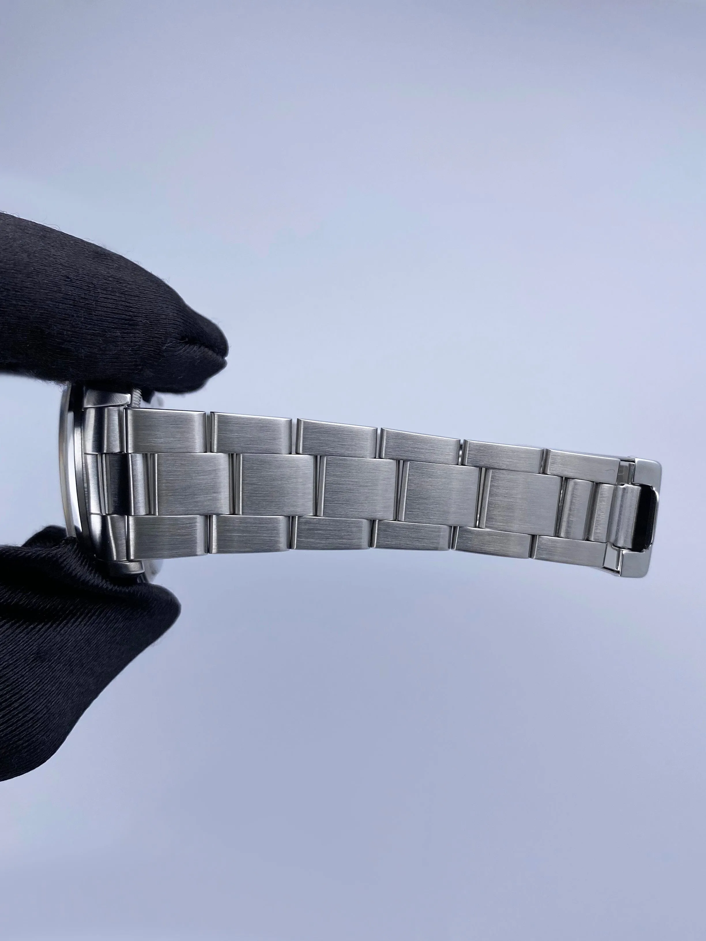 Rolex Air-King Precision 14000 Blue Dial Mens Watch