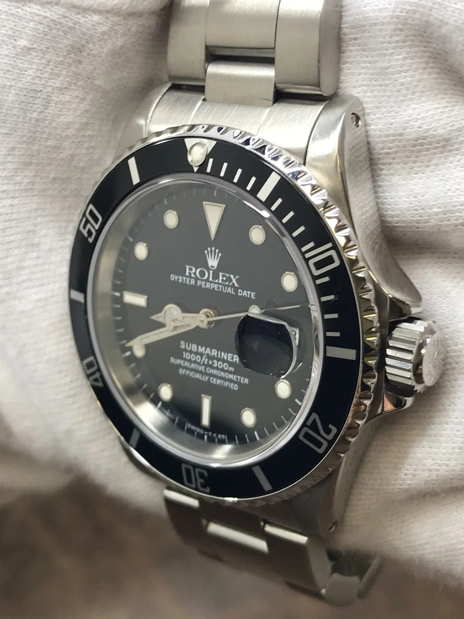 Rolex Submariner Date 16610 Black Dial Automatic Men's Watch