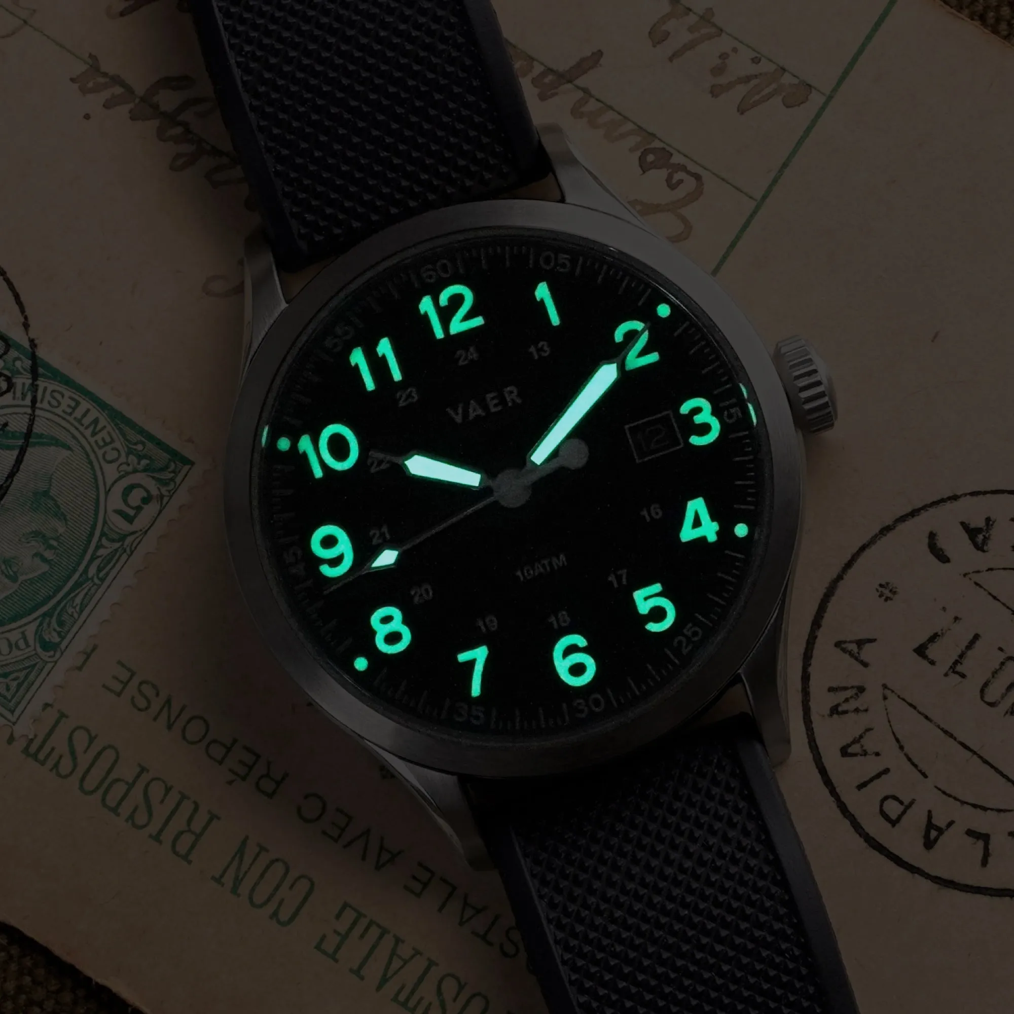 S5 Calendar Field Black - 40mm Quartz