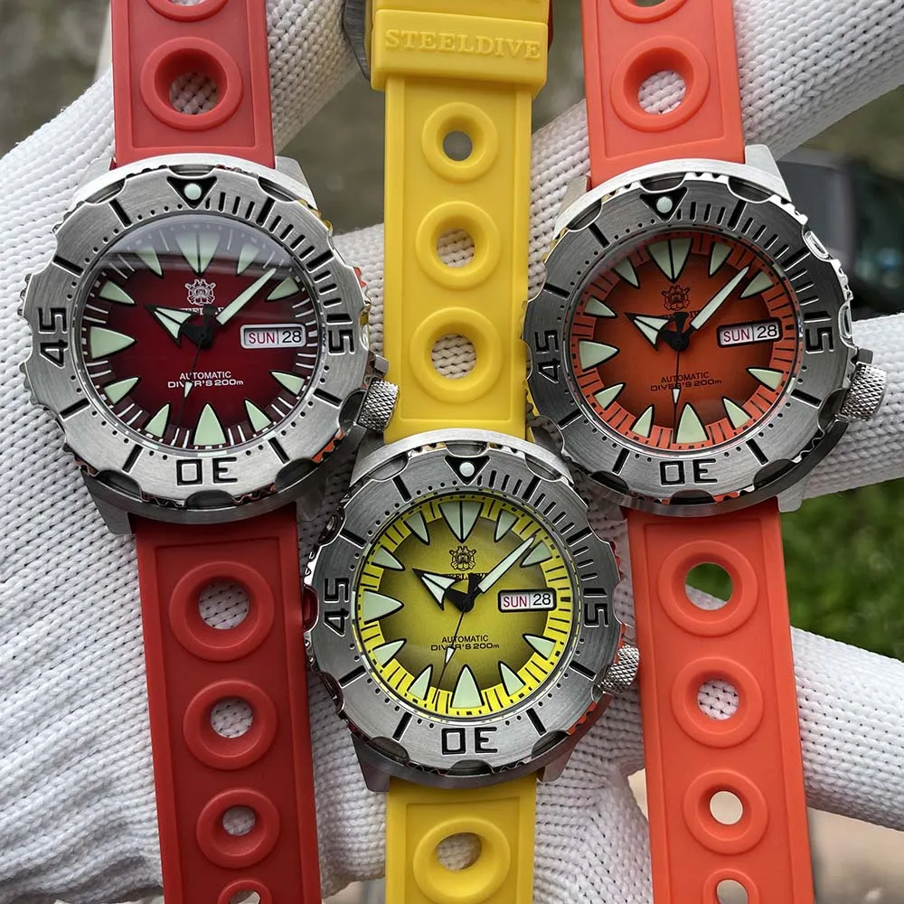 Steeldive SD1984 NH36 Monster Men Watch