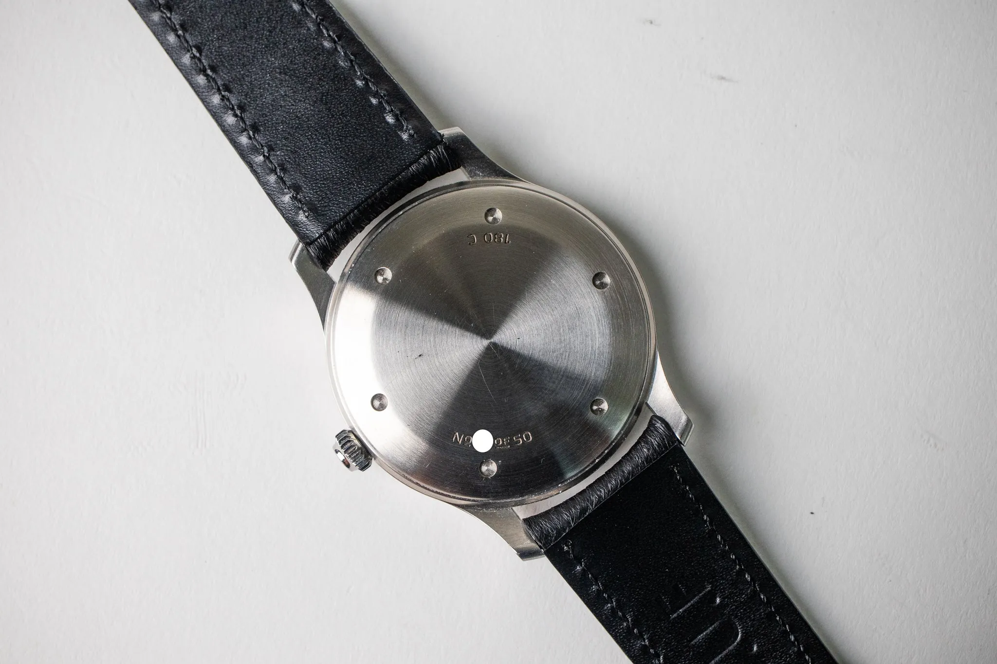 SUF Helsinki 180 Red Dial