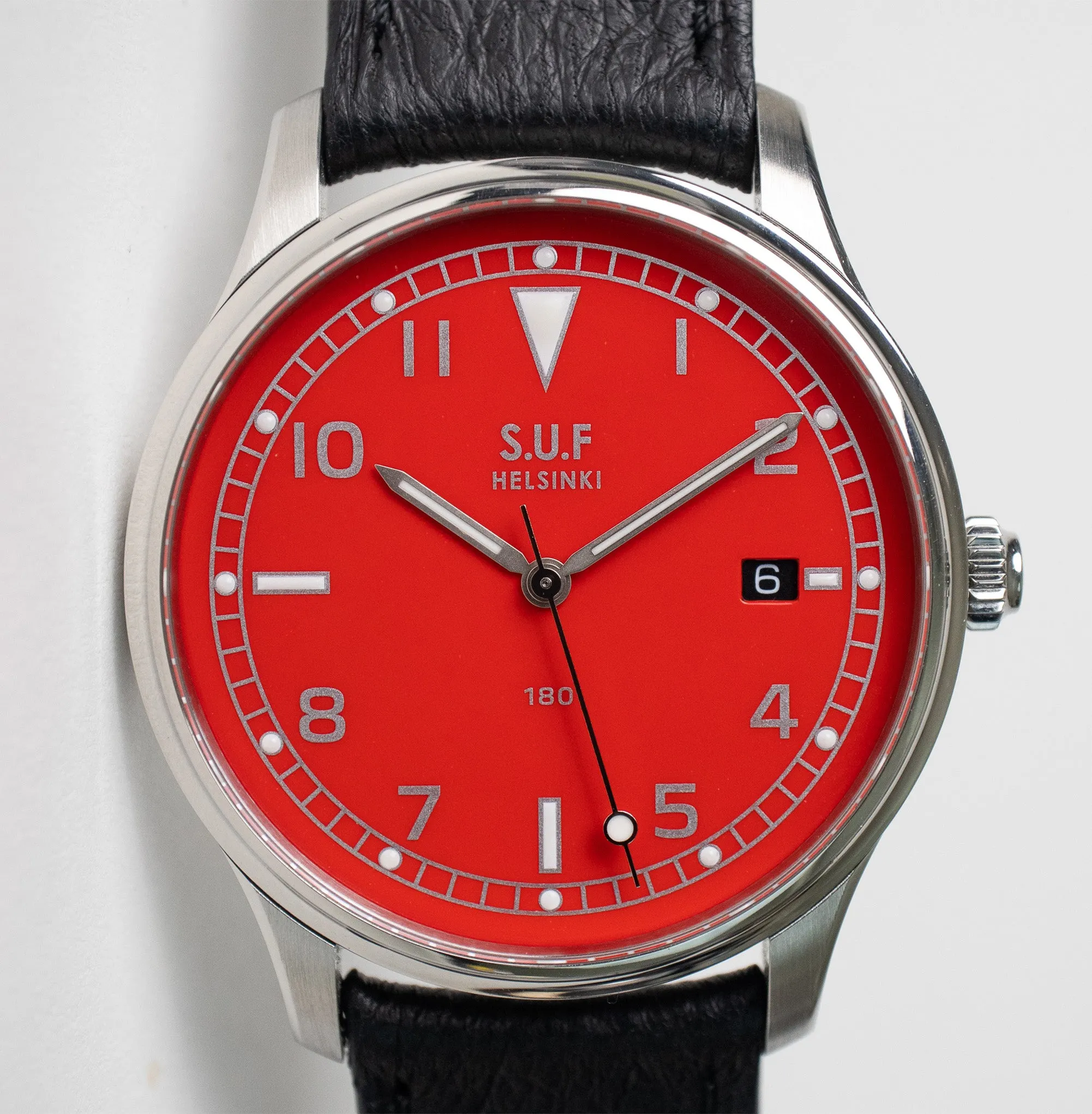 SUF Helsinki 180 Red Dial