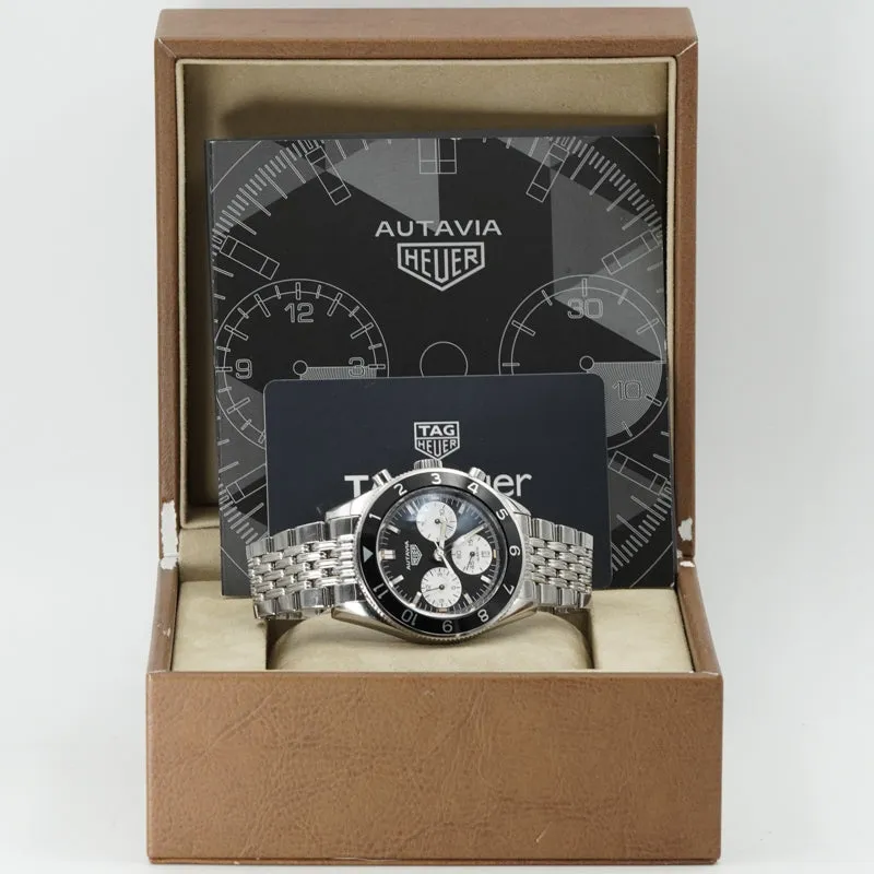 Tag Heuer Autavia CBE2110 Black Dial Chronograph 42mm B&P 2017