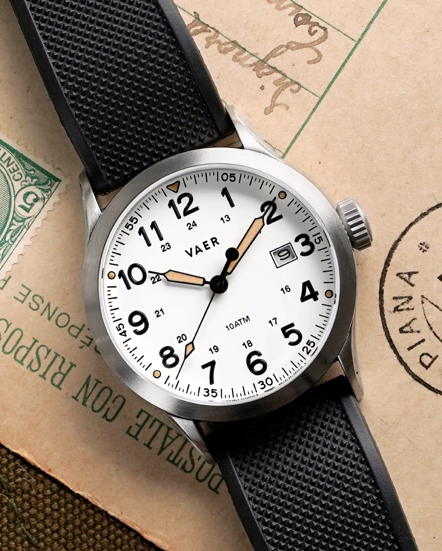 VAER S3 Calendar Field White