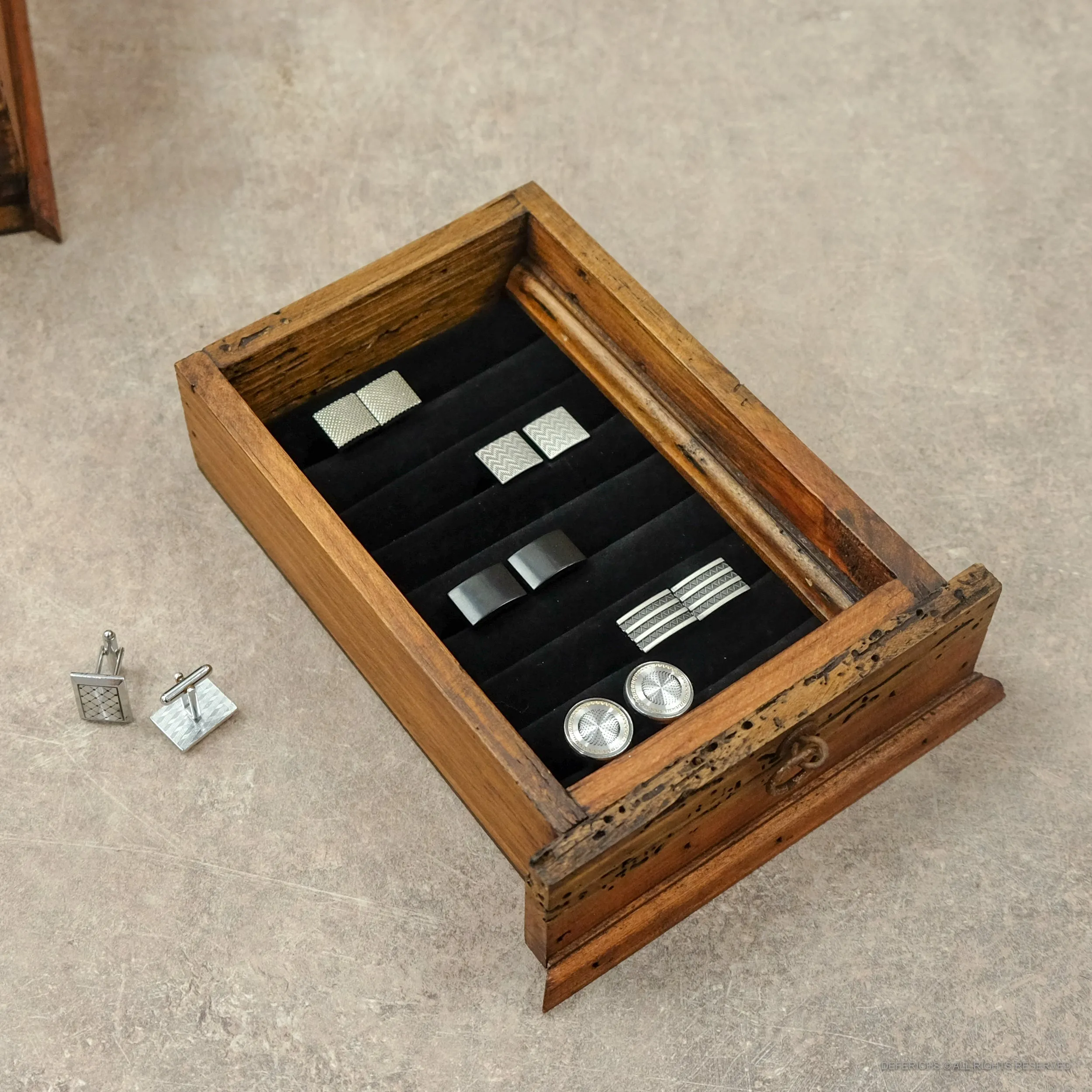 Watch Box for 4 Watches with Cufflink/Ring Holder Drawer